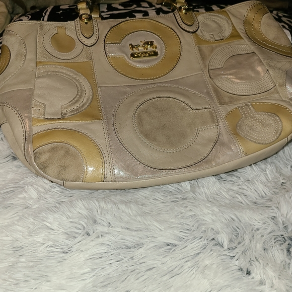 COACH 15748 MIA INLAID C TOTE NATURAL NWT Retail : USD$398 + TAX - Picture 2 of 6